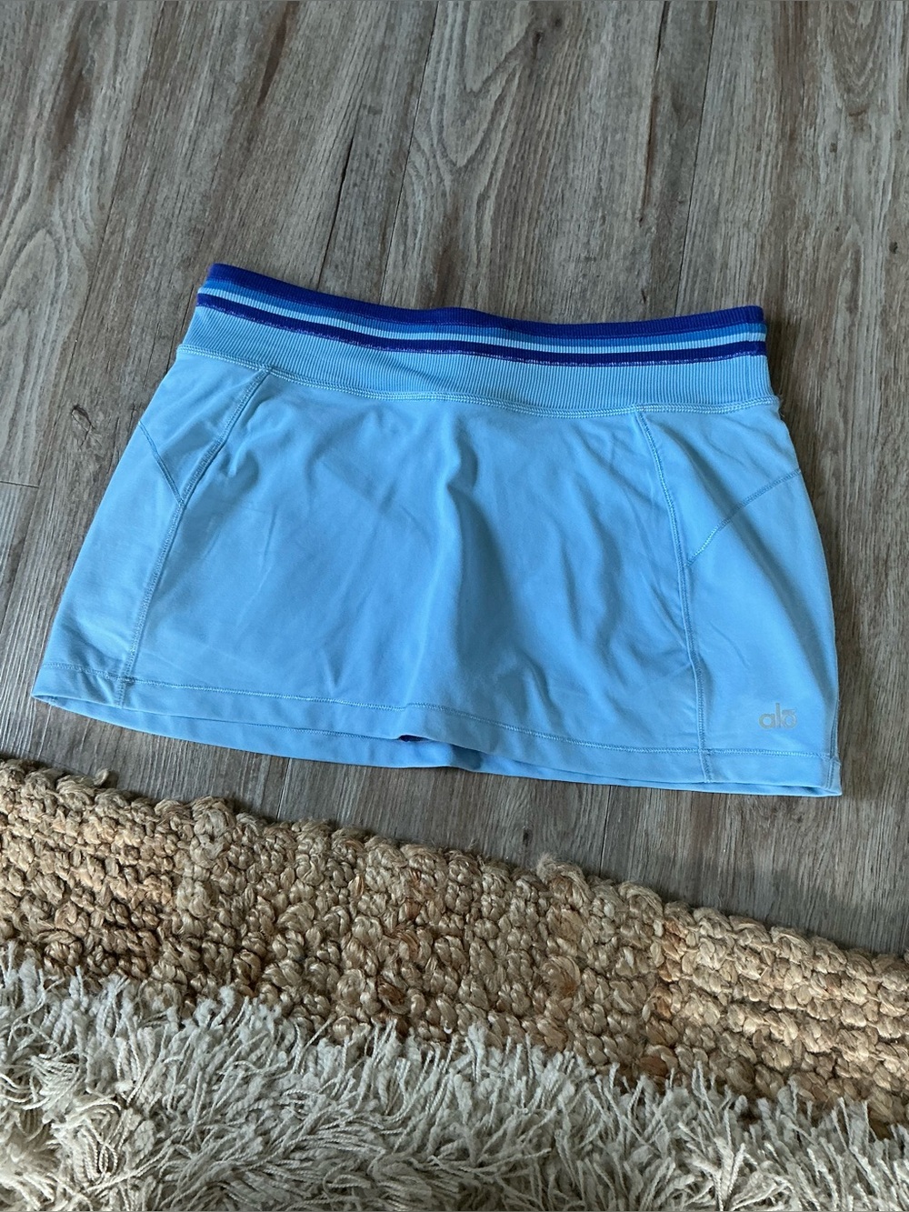 ALO Yoga Light Blue Athletic Skort with Navy & Purple Waistband